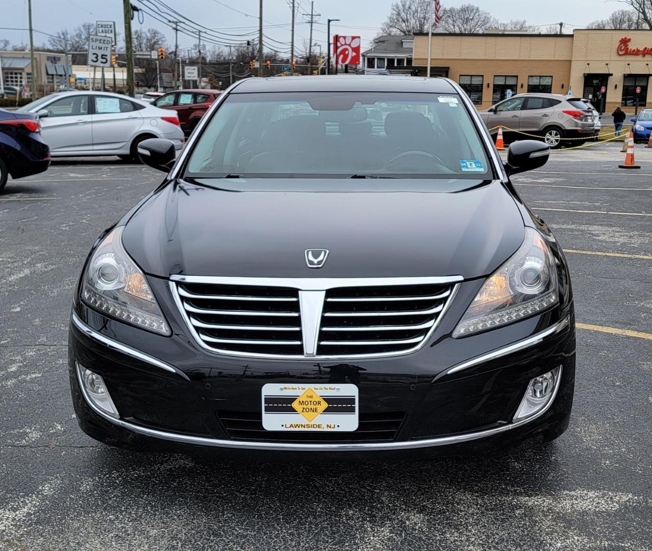 2011 BLACK /Black Leather Hyundai Equus 4dr Sdn Ultimate (KMHGH4JF5BU) with an V8, 4.6 Liter engine, Automatic transmission, located at 1010 N White Horse Pike, Stratford, NJ, 08084, (856) 262-9500, 39.838921, -75.011497 - Photo#6